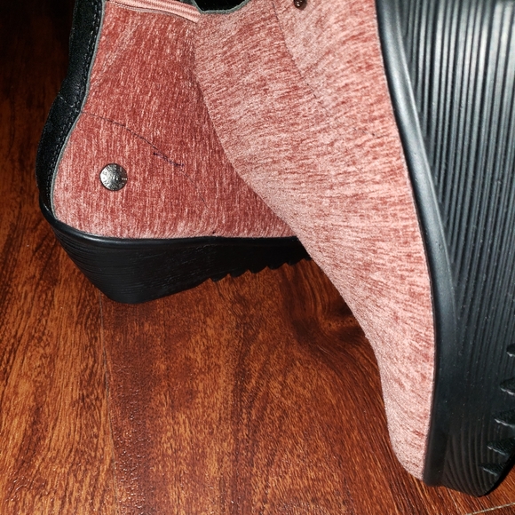 NQOT! Bernie Mev Faux Suede Wedge [Soft Merlot color] - Picture 7 of 8